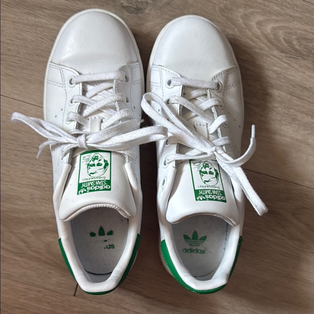 Adidas Stan Smith shoes
